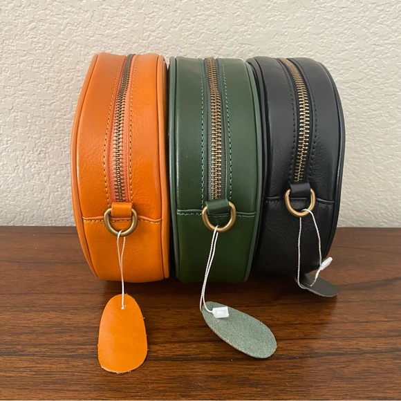 Cute Anime Round Circle My Neighbor Totoro Leather Crossbody Bag T6 - Picture 2 of 16